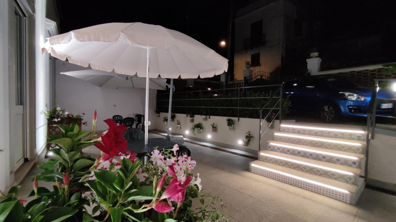 מלון מטה Villino Campagna מראה חיצוני תמונה